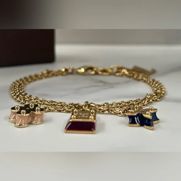LOUIS VUITTON SWEET MONOGRAM TRIPLE ENAMAL BRACELET - Picture 2 of 6